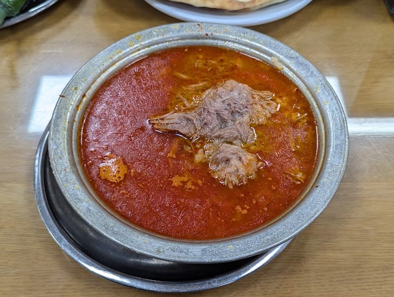 Metanet Lokantasฤฑ | Beyran - Kebap